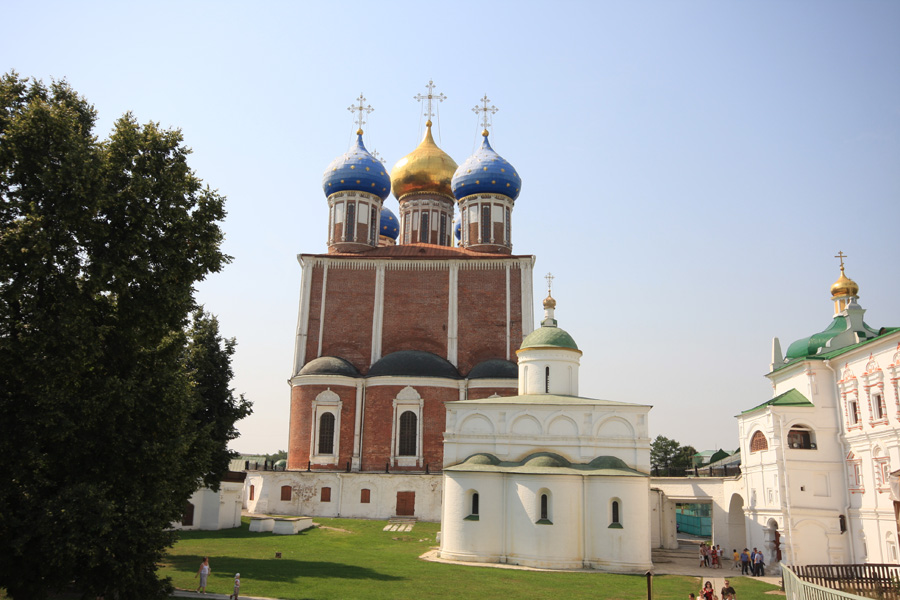 Архангельский собор Рязань иконы