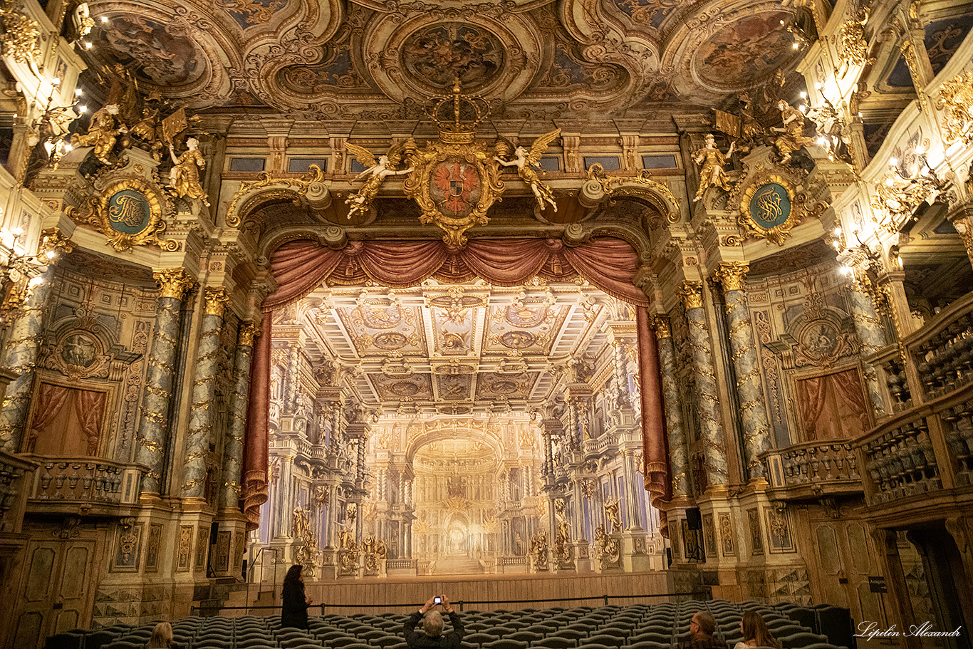 Маркграфский театр (Markgräfliches Opernhaus)