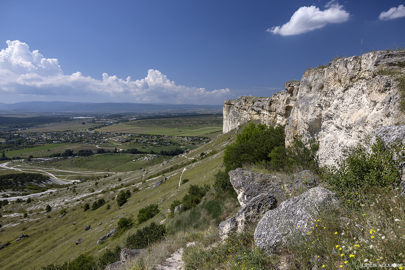 Белая скала (Ак-Кая)